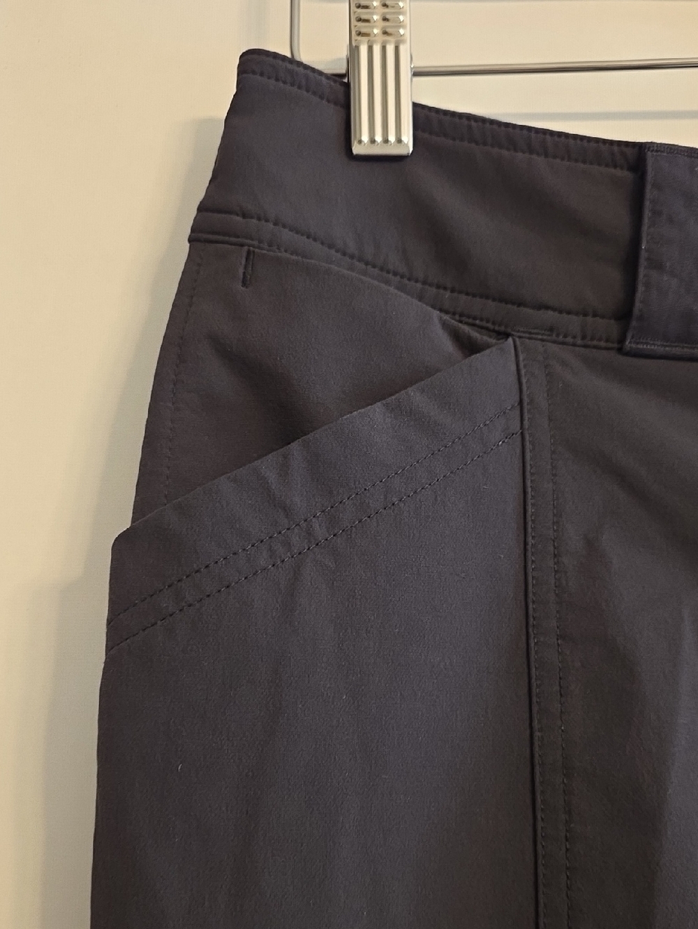 Women's Black REI Outdoor Stretch Pants - Picture 7 of 10